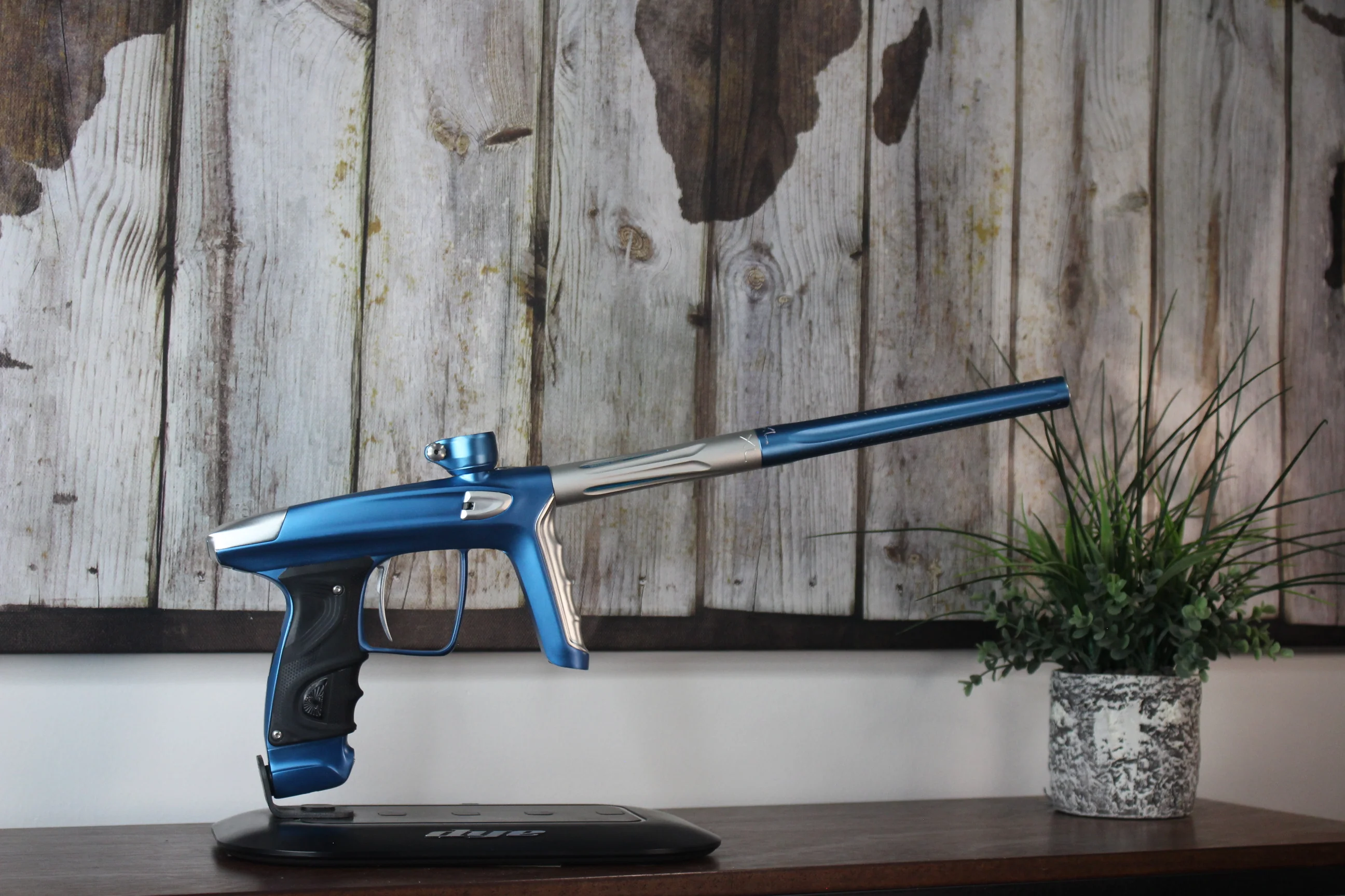 DLX Luxe TM40 - Blue/Silver