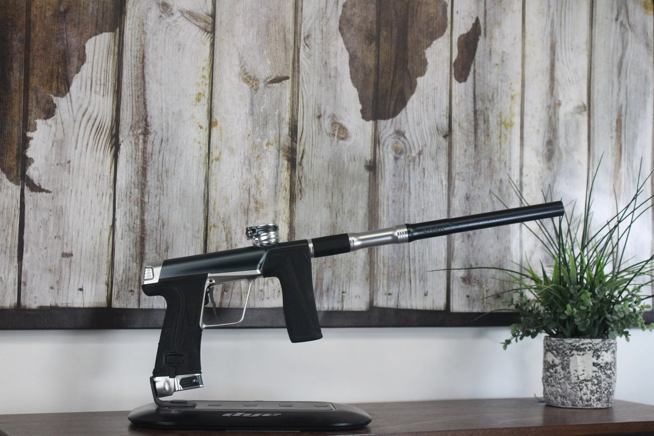 Planet Eclipse CS3Pro - Graphite/Silver