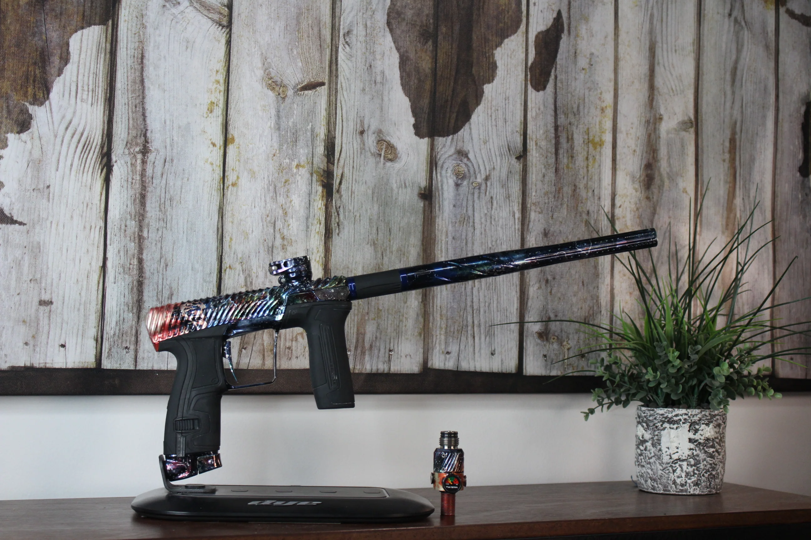 Planet Eclipse Twister CS2 w/Regulator - Galaxy